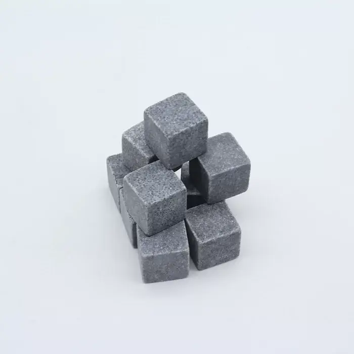 Камені для охолодження віскі багаторазові Whiskey Stone, 9 шт WS-009 фото