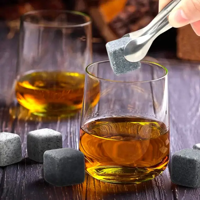 Камені для охолодження віскі багаторазові Whiskey Stone, 9 шт WS-009 фото